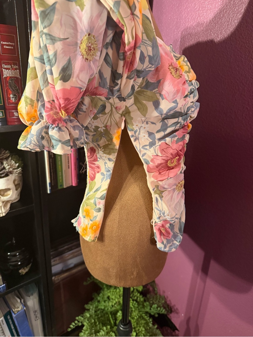 Floral Ruched Square-Neck Long Sleeve milkmaid style top - Picture 4 of 5